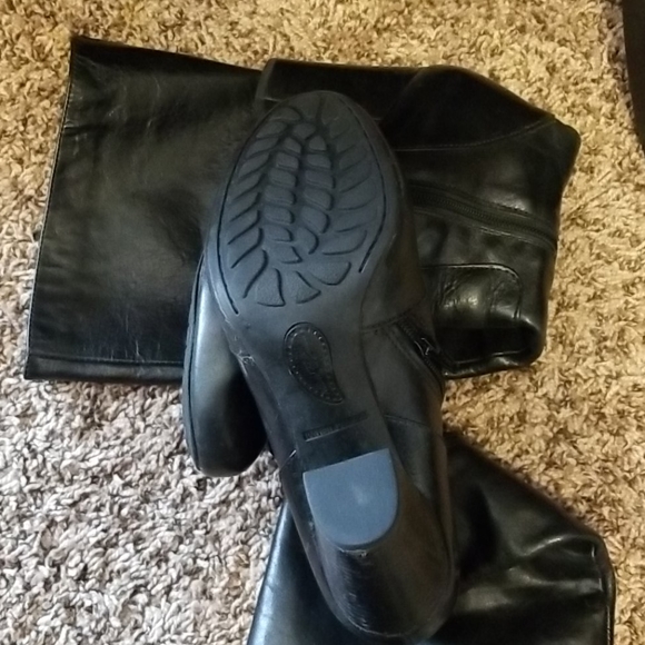 Boots Leather - Picture 5 of 5